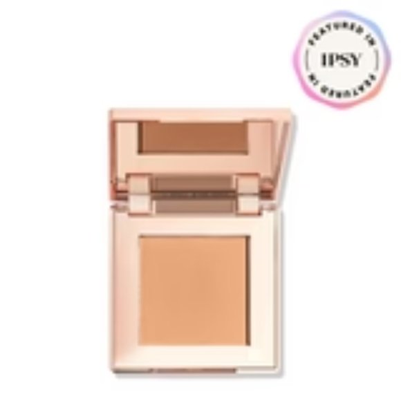 BNIB Luna Magic Soft Perfection Foundation Powder Tan - Picture 2 of 3